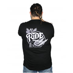 Camiseta Plus Size Skull Ride M-3